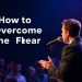 Как преодолеть страх публичных выступлений: практические шаги к уверенной речи